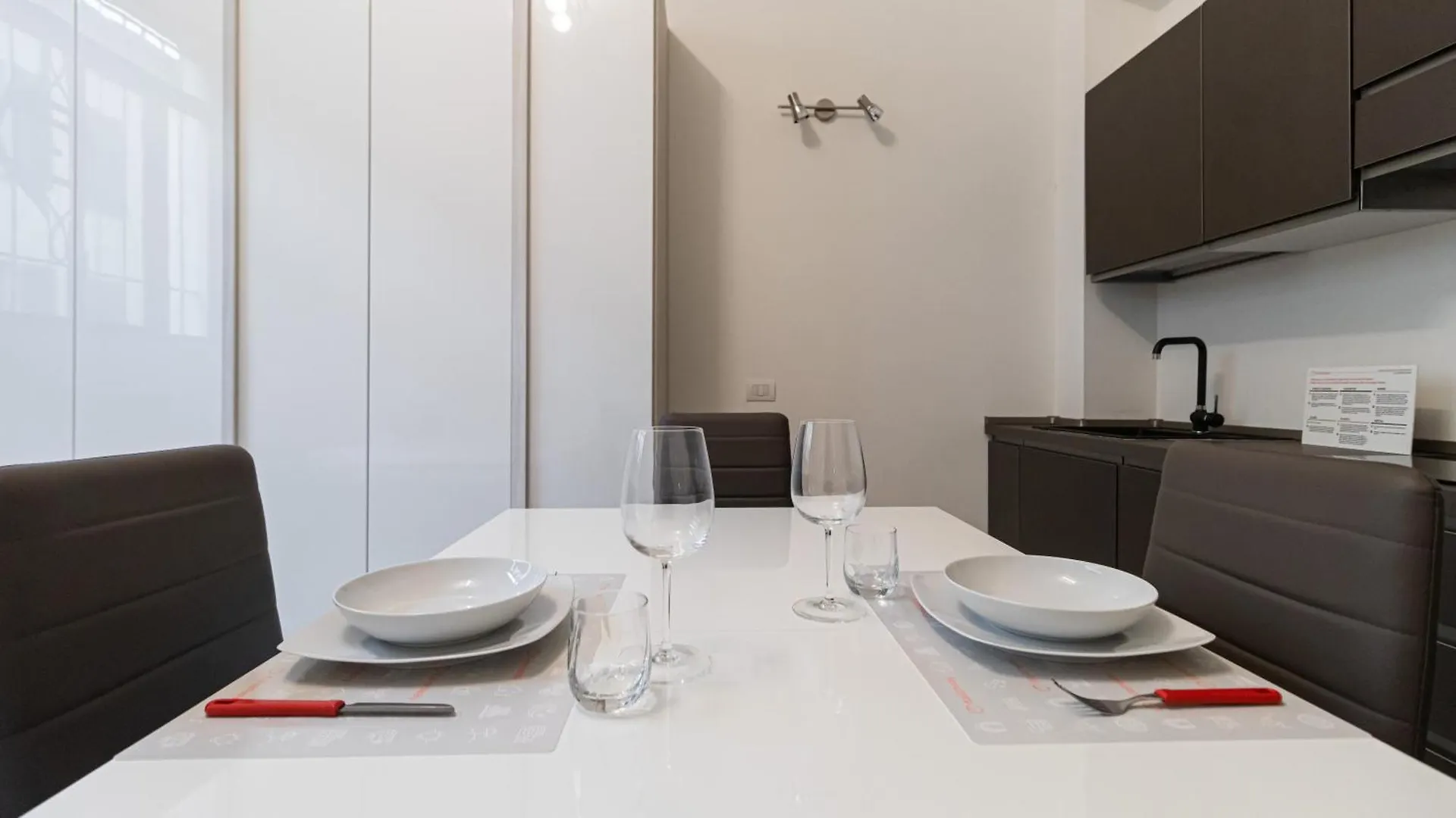Italianway - Pianell 5 A Apartment Milan