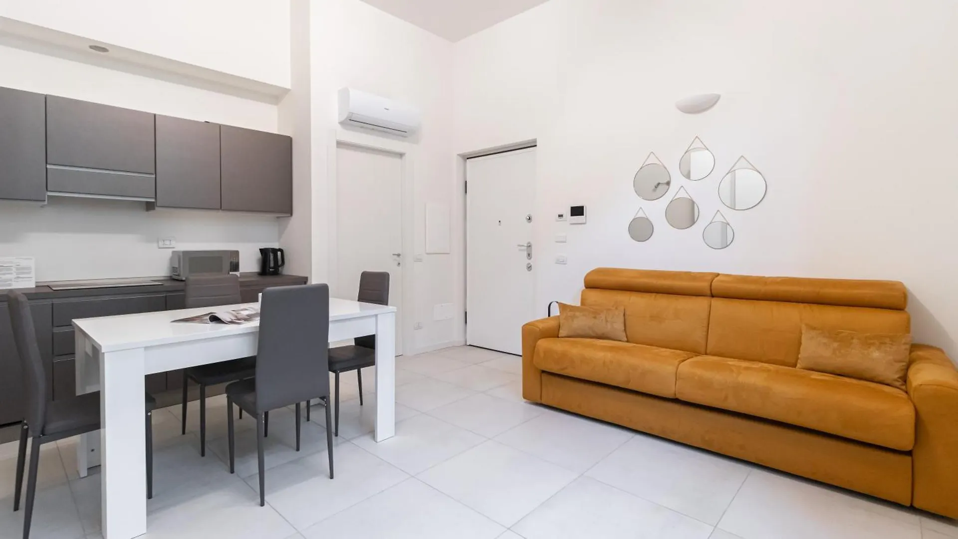 Italianway - Pianell 5 A Apartment Milan