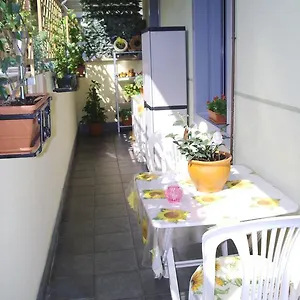 Zara Cosy & Cheap Apt - Easy Parking Appartamento